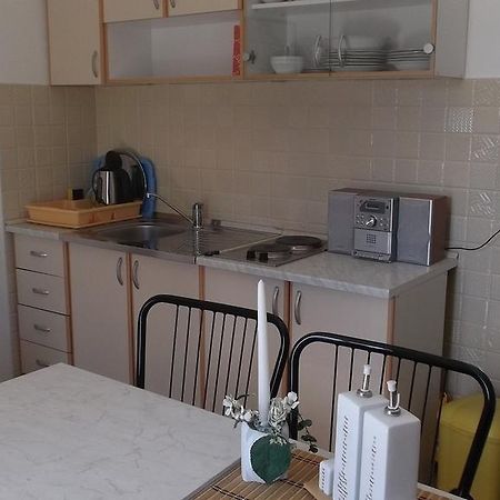 Apartments Marija Near Center فوديس الغرفة الصورة