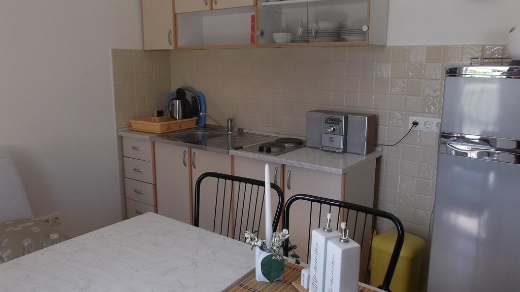 Apartments Marija Near Center فوديس الغرفة الصورة