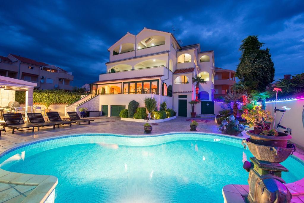 Apartments Marija Near Center فوديس المظهر الخارجي الصورة