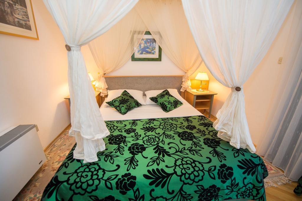 Apartments Marija Near Center فوديس المظهر الخارجي الصورة