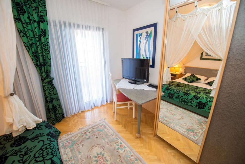Apartments Marija Near Center فوديس المظهر الخارجي الصورة