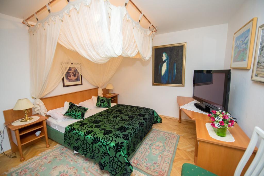 Apartments Marija Near Center فوديس المظهر الخارجي الصورة