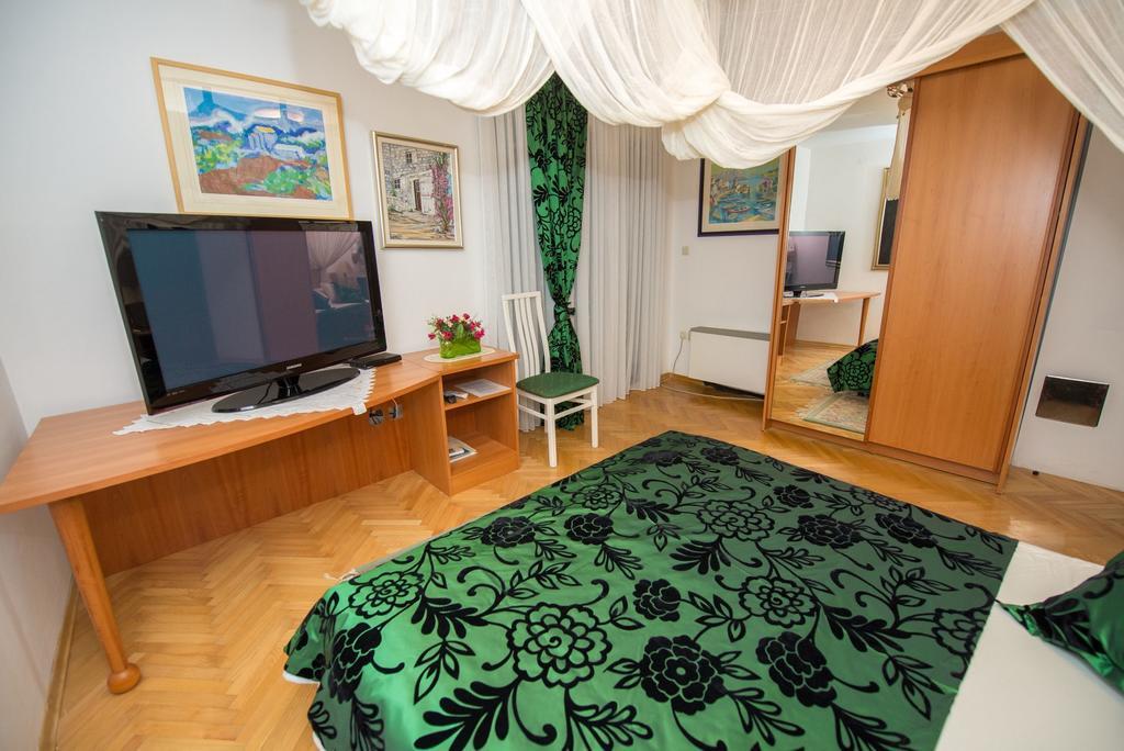 Apartments Marija Near Center فوديس المظهر الخارجي الصورة