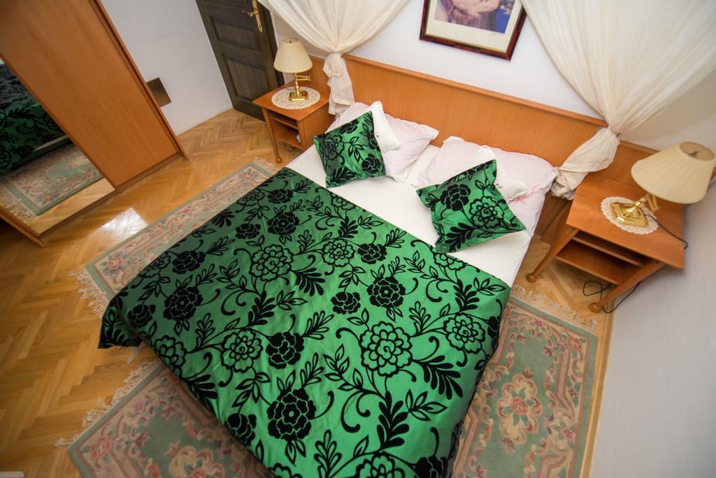 Apartments Marija Near Center فوديس المظهر الخارجي الصورة