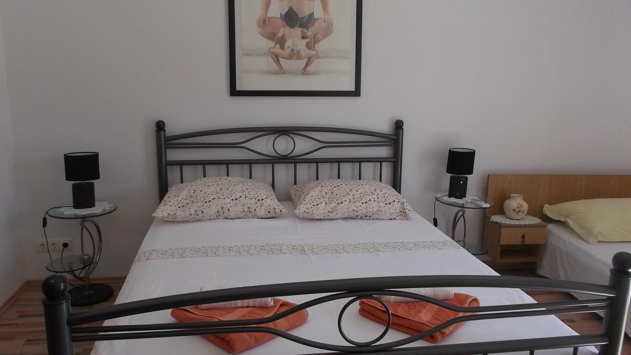 Apartments Marija Near Center فوديس الغرفة الصورة