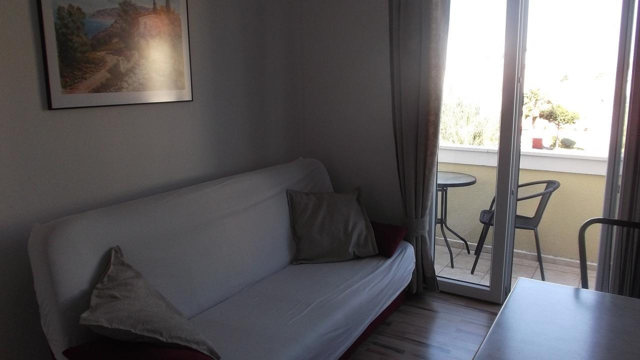 Apartments Marija Near Center فوديس الغرفة الصورة